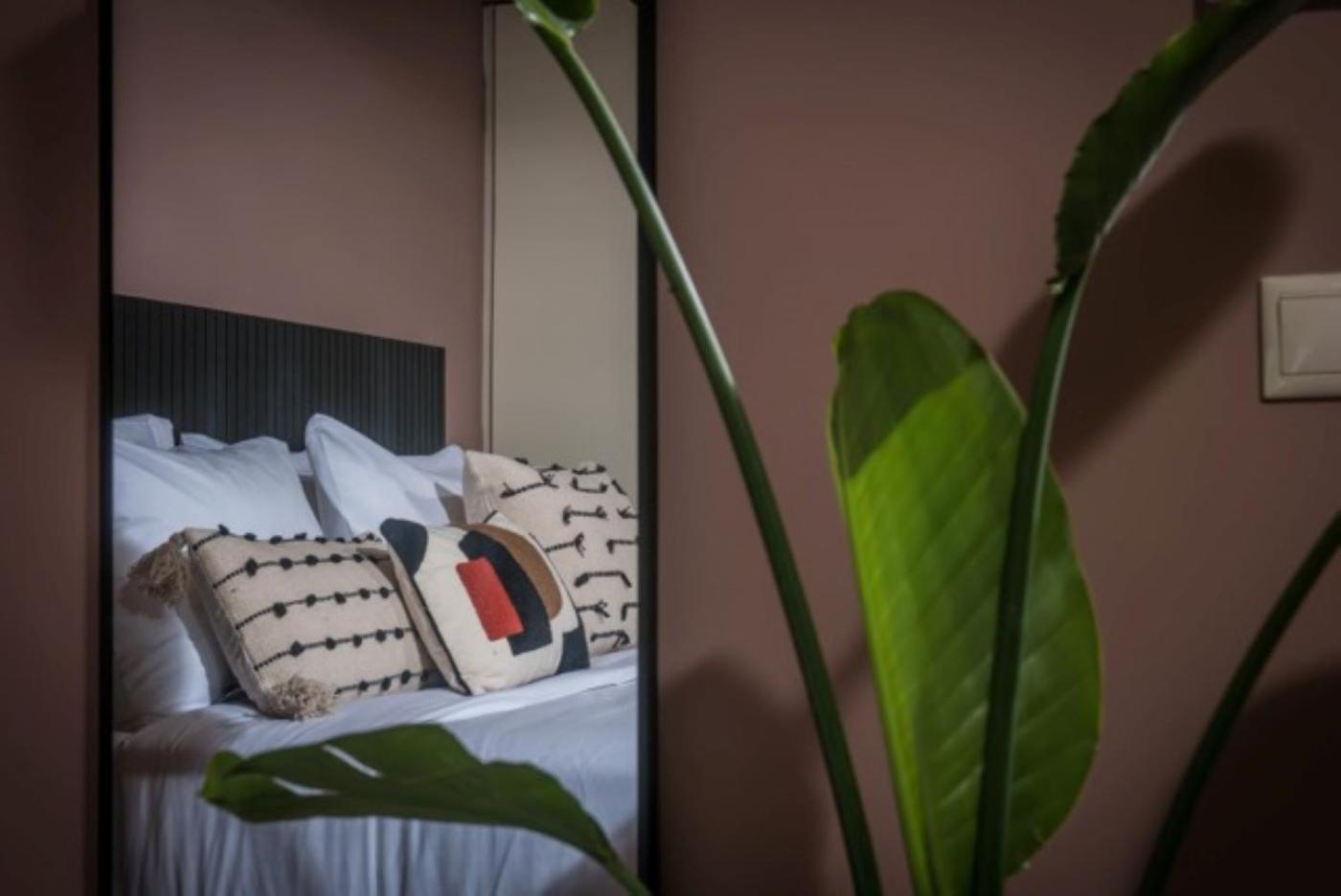 Centro Vero Suites By Omilos Hotels イラクリオン エクステリア 写真