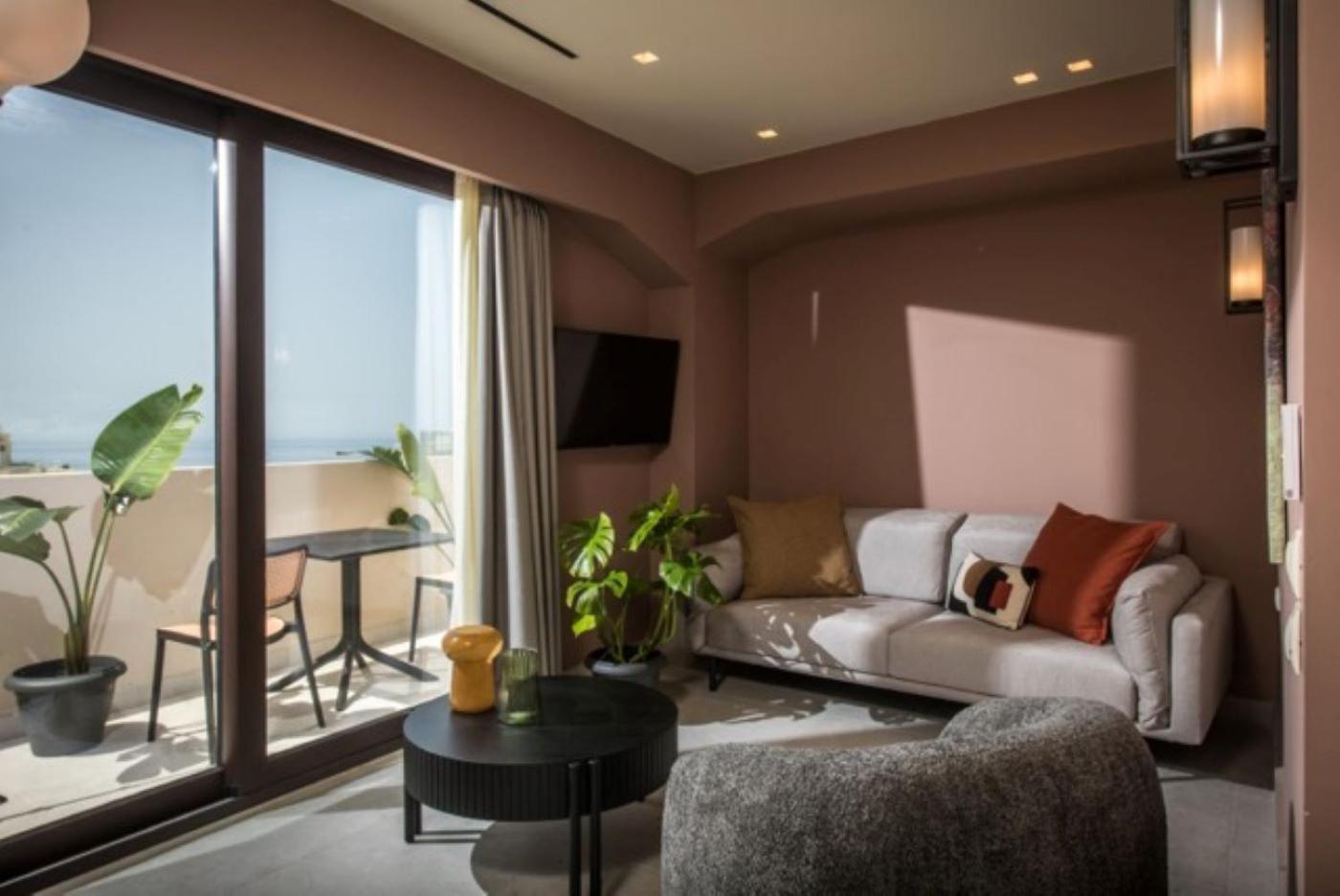 Centro Vero Suites By Omilos Hotels イラクリオン エクステリア 写真